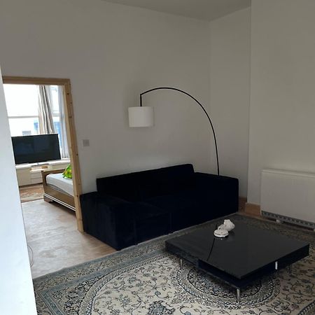 New Flat, Own Bathroom, Sitting Room & Large Bedroom - Walsall Bescot Εξωτερικό φωτογραφία