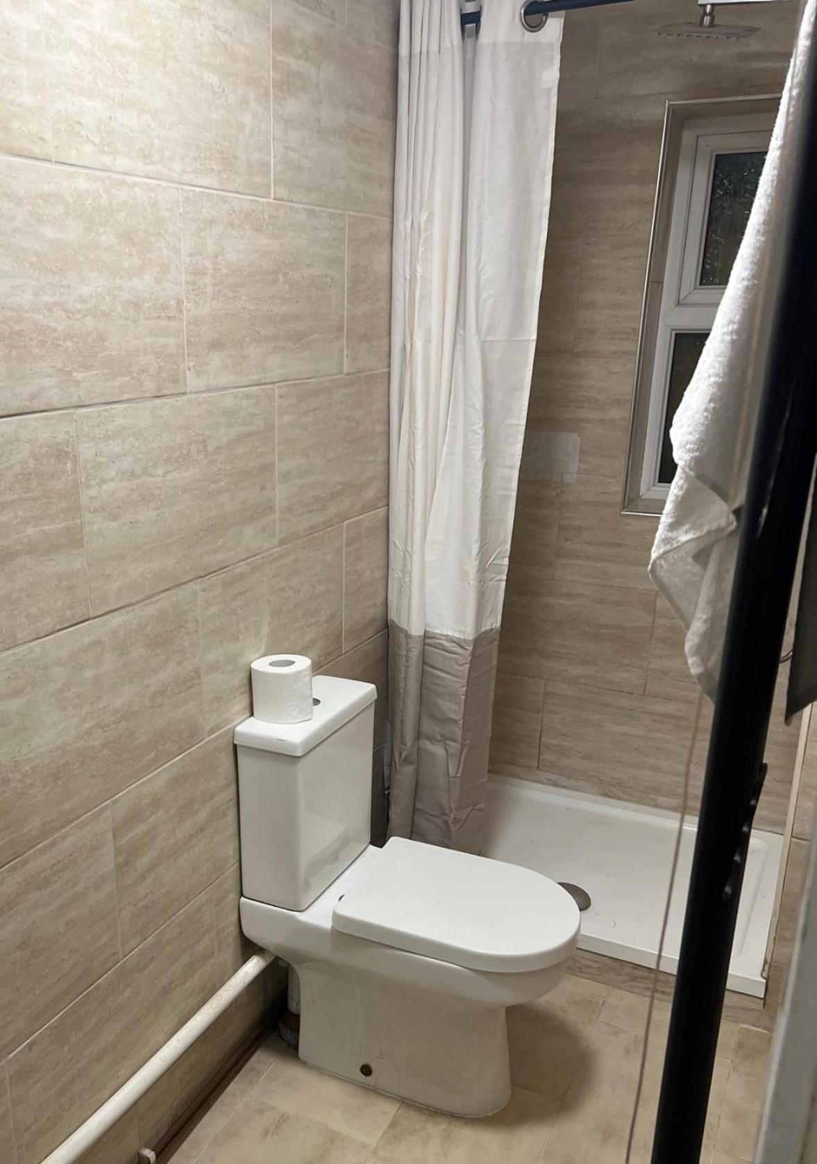 New Flat, Own Bathroom, Sitting Room & Large Bedroom - Walsall Bescot Εξωτερικό φωτογραφία